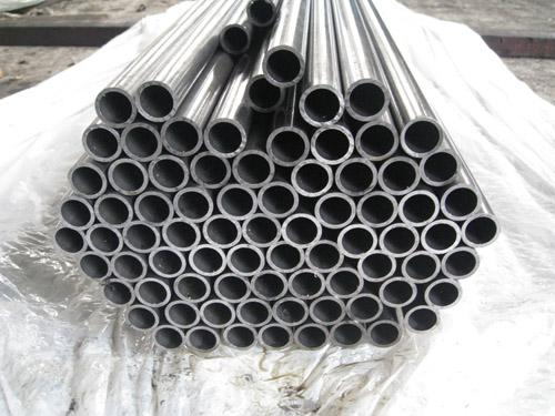 China soldó con autógena la tubería de acero con poco carbono del drenaje frío recocida para doblar y señalar por medio de luces en venta